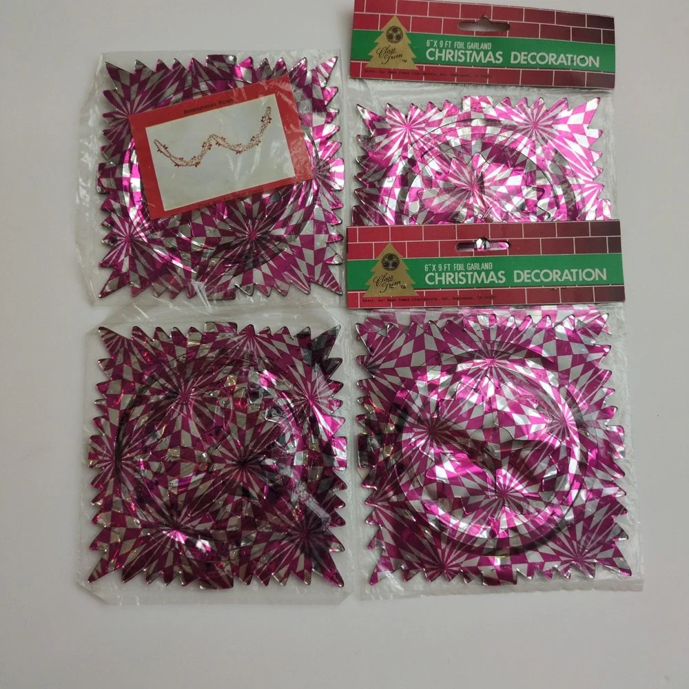 Vtg Metallic Pull Out Christmas Garland Class Trim Foil Silver Pink Decoration